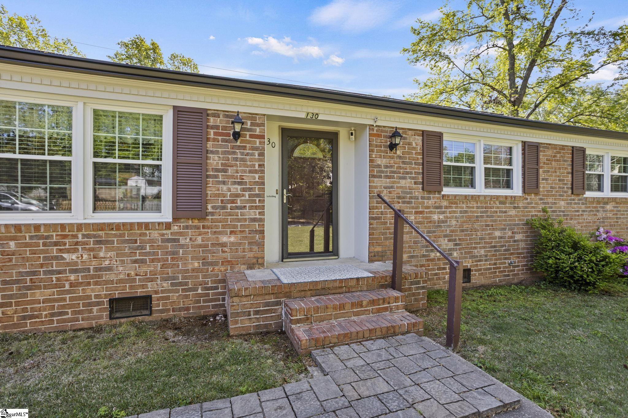 130 Brookbend Road Mauldin, SC 29662 - Photo 16 of 31 Gallery Image 16