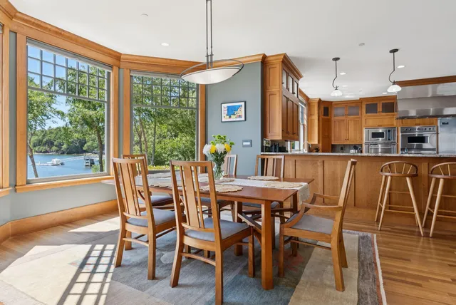 $9,500,000 | 92 Spruce Point Road, Yarmouth, ME 04096