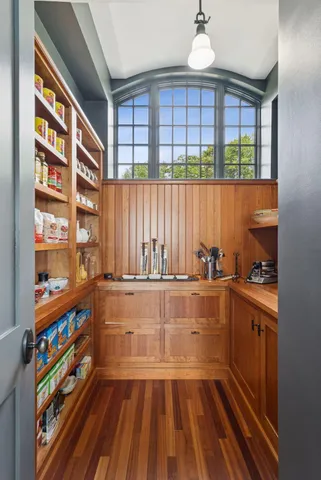 $9,500,000 | 92 Spruce Point Road, Yarmouth, ME 04096