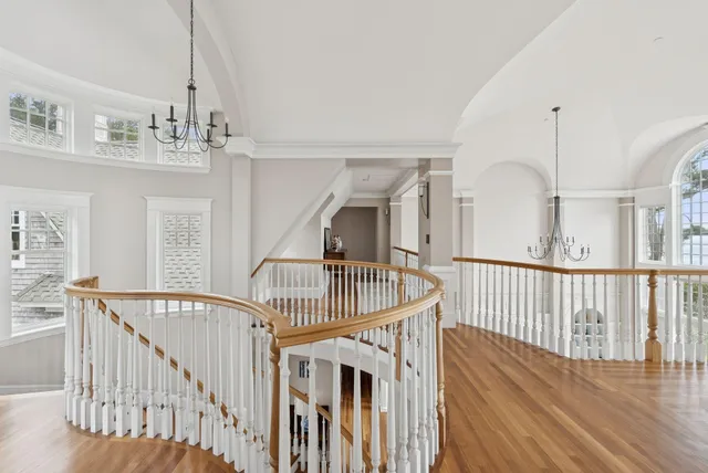 $9,500,000 | 92 Spruce Point Road, Yarmouth, ME 04096