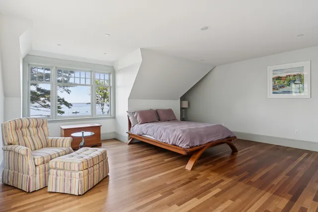 $9,500,000 | 92 Spruce Point Road, Yarmouth, ME 04096