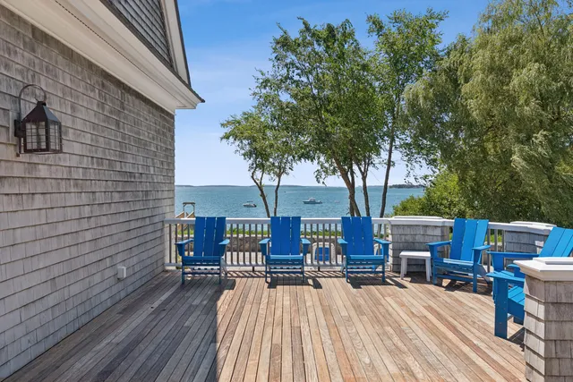 $9,500,000 | 92 Spruce Point Road, Yarmouth, ME 04096