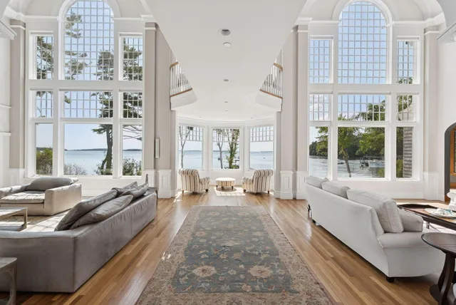 $9,500,000 | 92 Spruce Point Road, Yarmouth, ME 04096