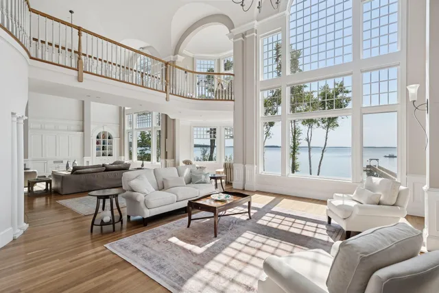 $9,500,000 | 92 Spruce Point Road, Yarmouth, ME 04096