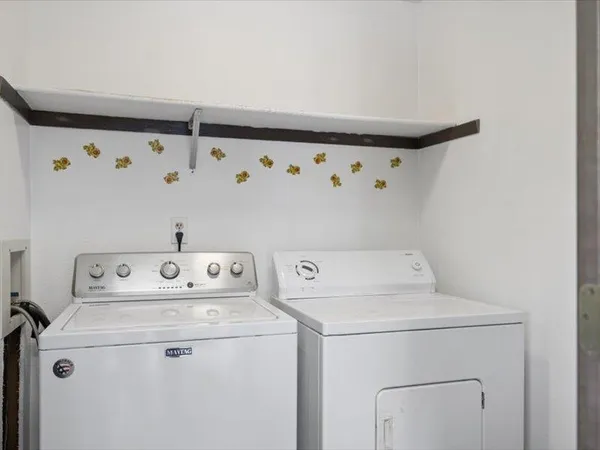 $329,500 | 425 7th Street, Evanston, WY 82930