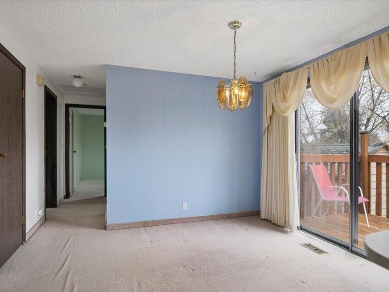 425 7th Street Evanston, WY 82930 - Photo 17 of 35