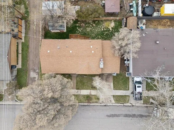$329,500 | 425 7th Street, Evanston, WY 82930