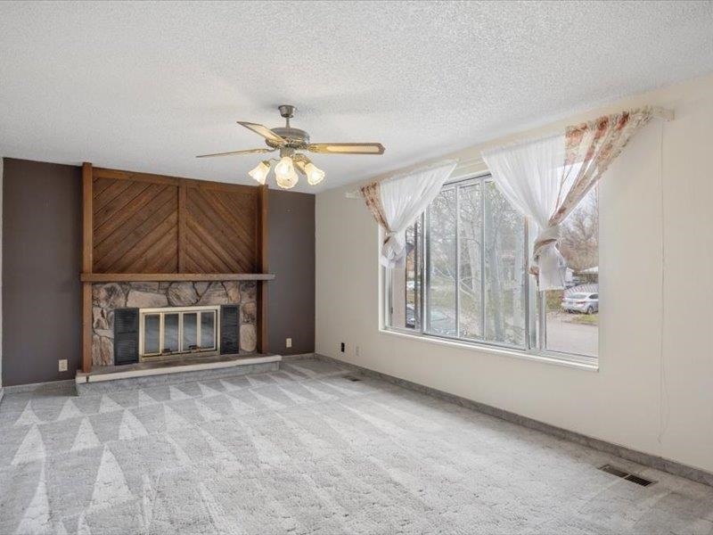425 7th Street Evanston, WY 82930 - Photo 10 of 35