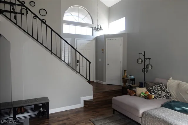 $2,450 | 8015 South Counterpoint Lane, Las Vegas, NV 89123