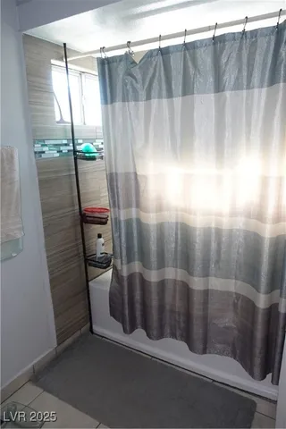 $2,450 | 8015 South Counterpoint Lane, Las Vegas, NV 89123