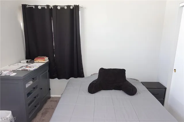 $2,450 | 8015 South Counterpoint Lane, Las Vegas, NV 89123