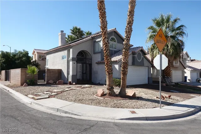 $2,450 | 8015 South Counterpoint Lane, Las Vegas, NV 89123