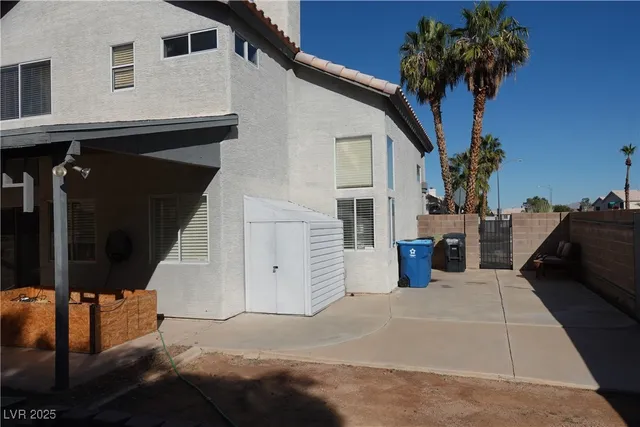 $2,450 | 8015 South Counterpoint Lane, Las Vegas, NV 89123