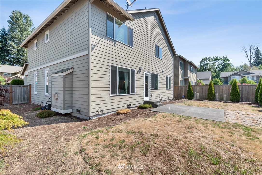 4803 Northeast 3rd Place Renton, WA 98059 - Photo 30 of 32