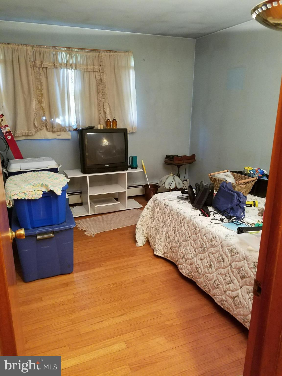 2117 Maple Road Baltimore, MD 21219 - Photo 7 of 21 Bedroom
