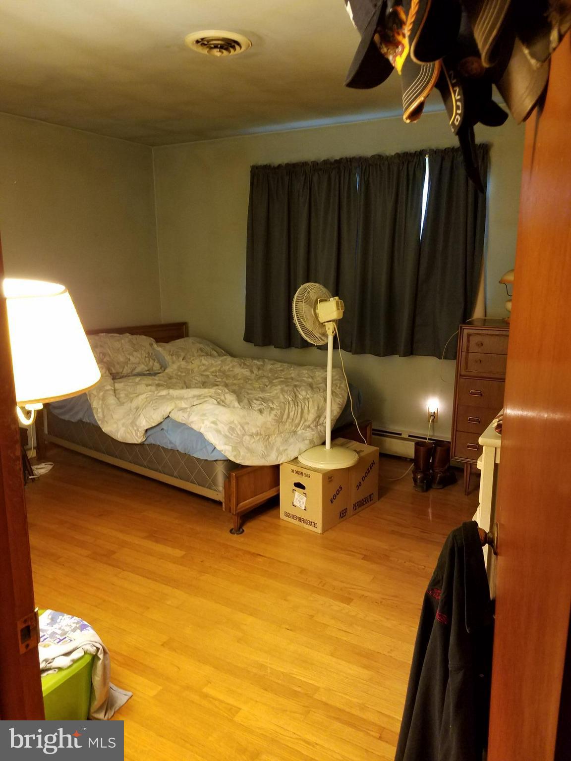 2117 Maple Road Baltimore, MD 21219 - Photo 8 of 21 Bedroom