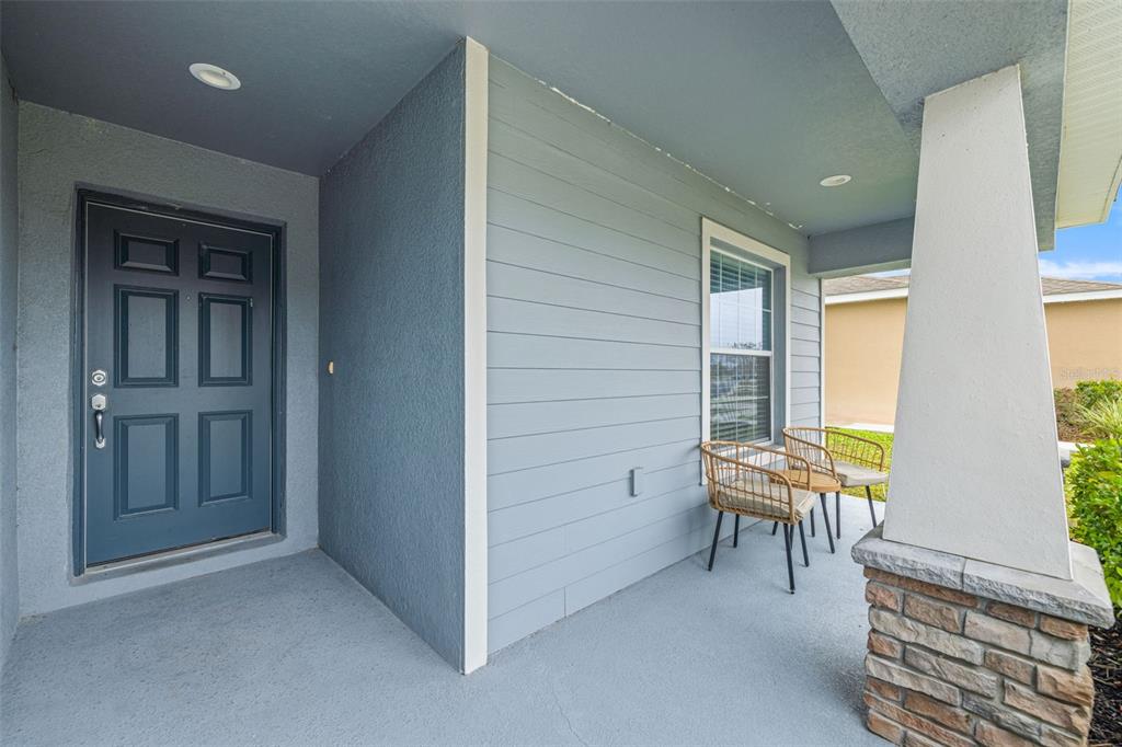 3878 White Ibis Road Lakeland, FL 33811 - Photo 2 of 21 a view of a livingroom with furniture and window