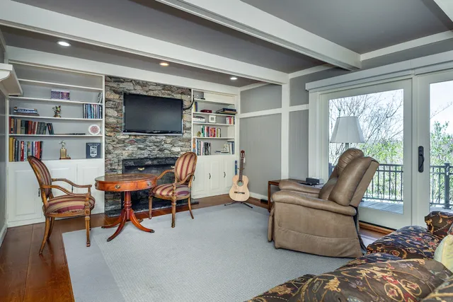 $1,998,000 | 225 Old Sherman Hill Road, Woodbury, CT 06798