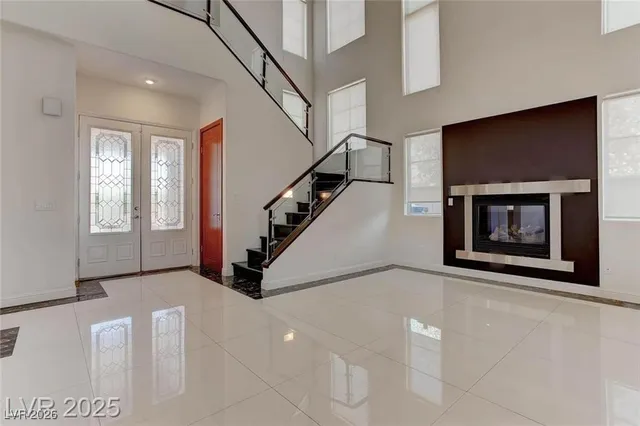 $3,200 | 2550 Regency Cove Court, Las Vegas, NV 89121