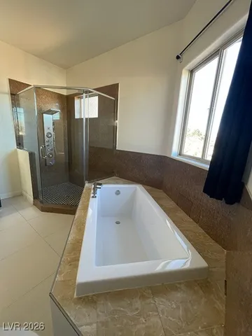 $3,200 | 2550 Regency Cove Court, Las Vegas, NV 89121