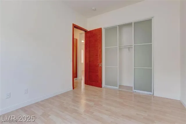 $3,200 | 2550 Regency Cove Court, Las Vegas, NV 89121