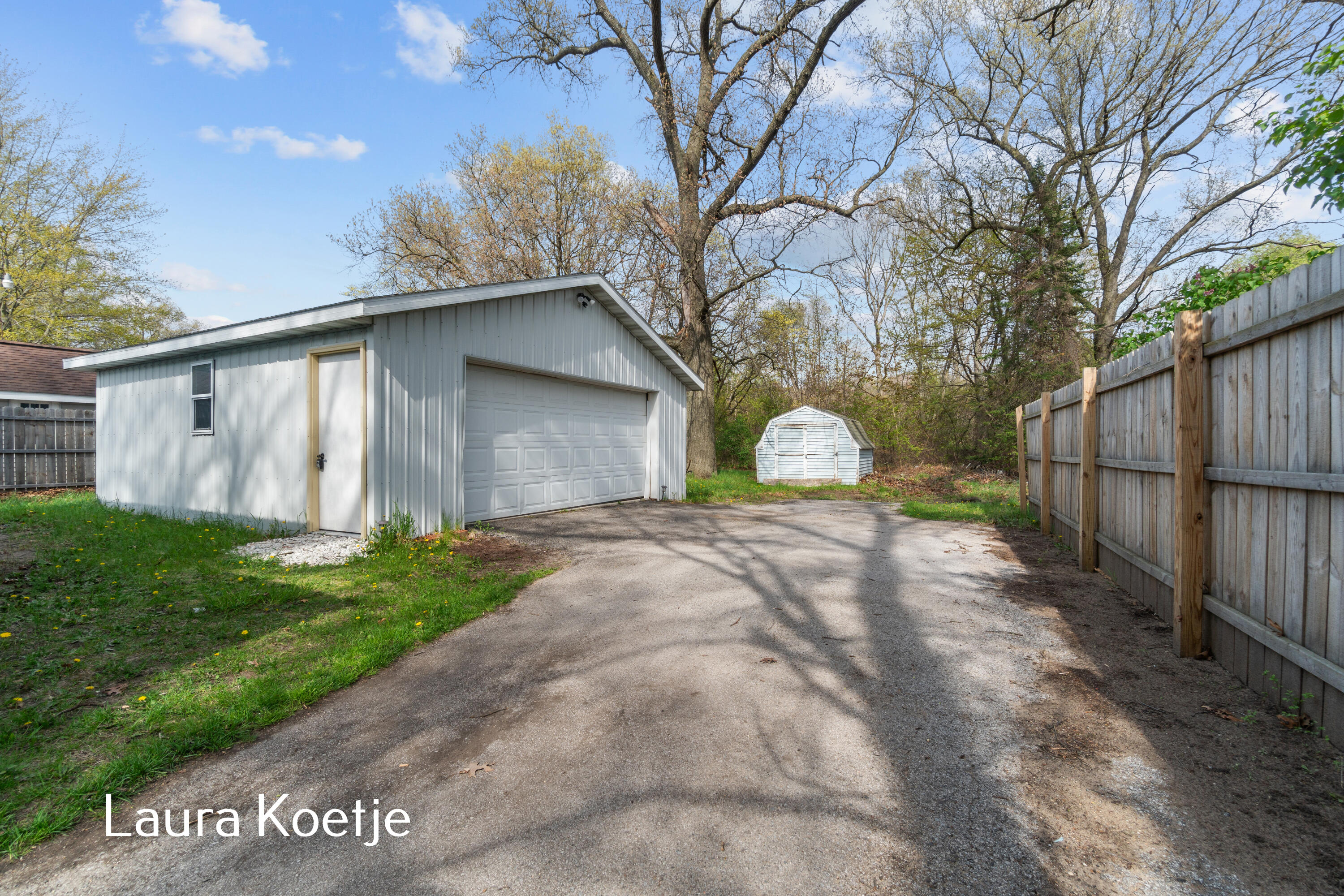 2138 South Mill Iron Road Muskegon, MI 49442 - Photo 2 of 25 P3D6396