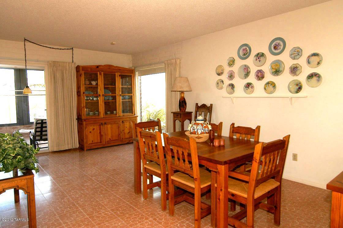 7052 West Picture Rocks Road Tucson, AZ 85743 - Photo 6 of 40 Gallery Image 6