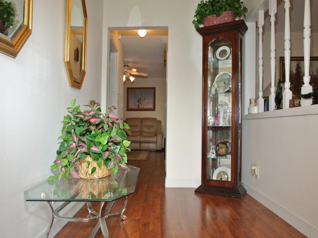 1355 Northwest 4th Street Boca Raton, FL 33486 - Photo 8 of 49 Foyer