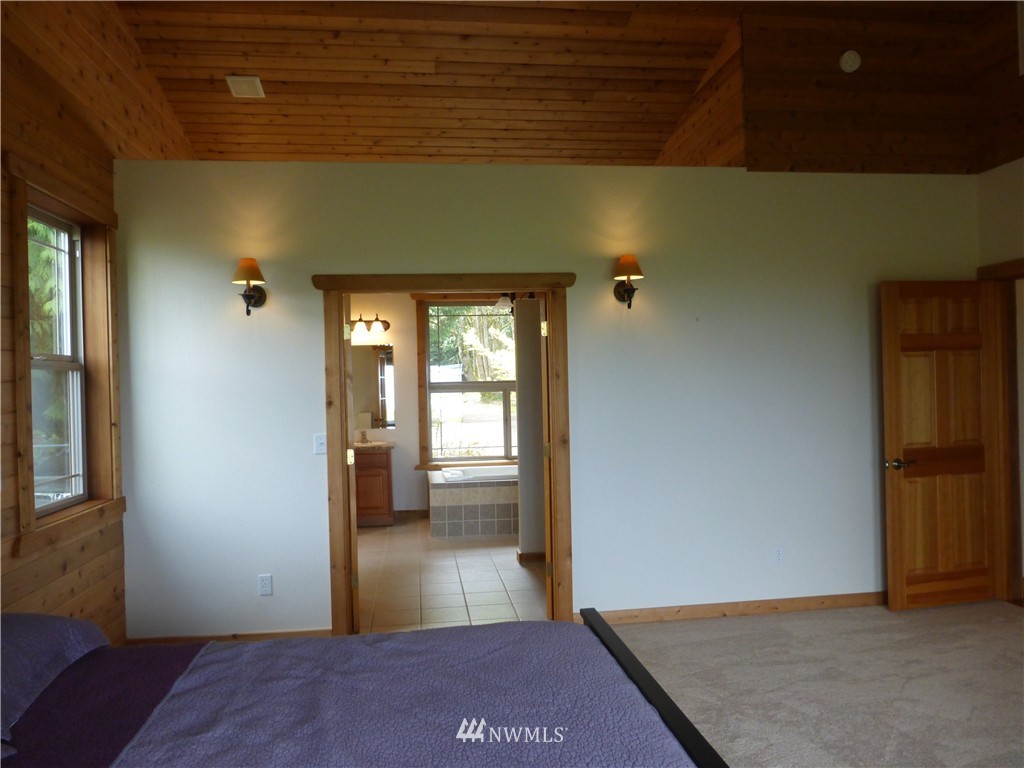 22 North Point Road Port Angeles, WA 98363 - Photo 12 of 21 Gallery Image 12