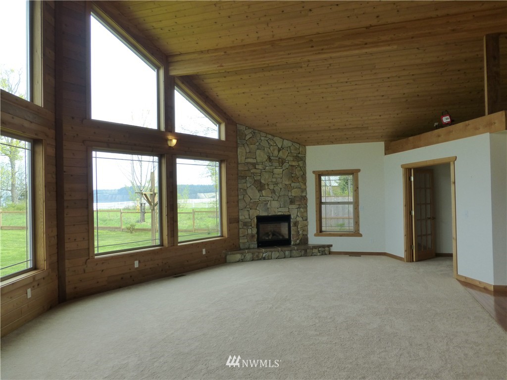 22 North Point Road Port Angeles, WA 98363 - Photo 4 of 21 Gallery Image 4