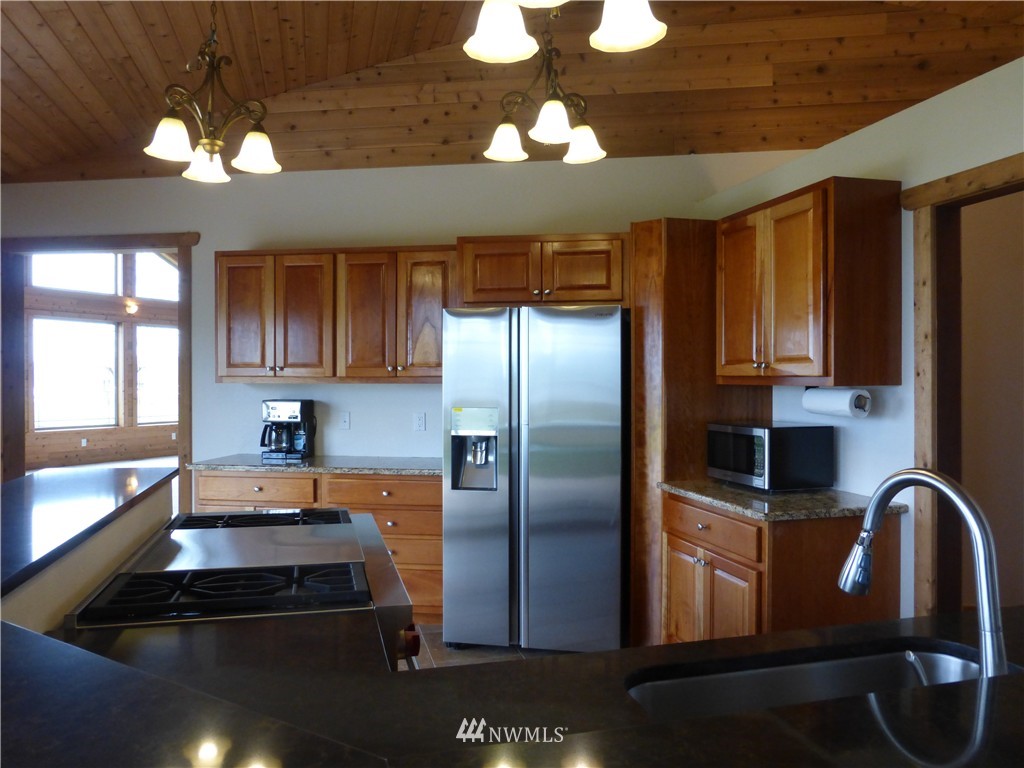 22 North Point Road Port Angeles, WA 98363 - Photo 10 of 21 Gallery Image 10