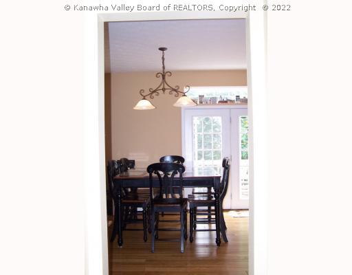 125 Middle Coach Road Hurricane, WV 25526 - Photo 5 of 8 Dining Room.
