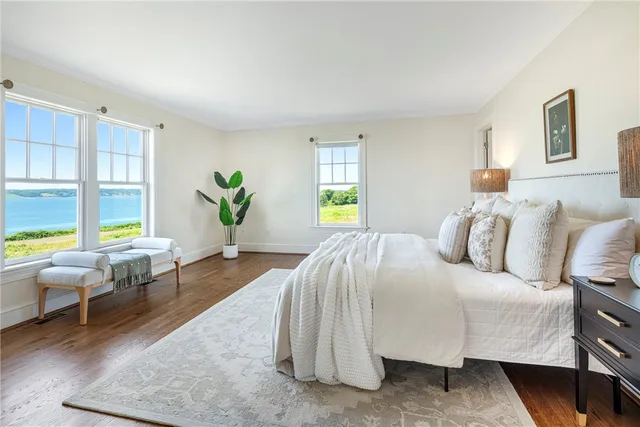 $4,125,000 | 17 Ferolbink Way, Little Compton, RI 02837