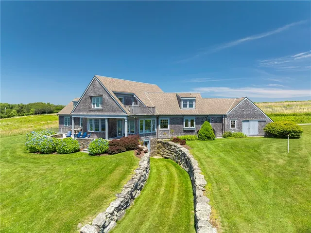 $4,125,000 | 17 Ferolbink Way, Little Compton, RI 02837