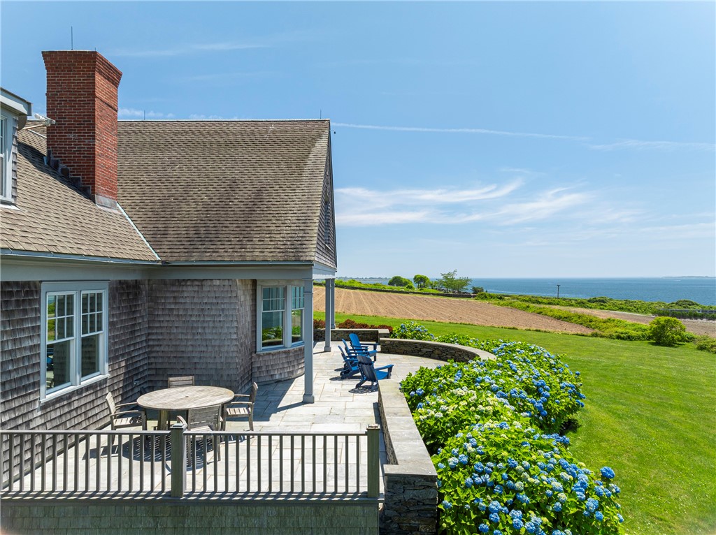 17 Ferolbink Way Little Compton, RI 02837 - Photo 7 of 46