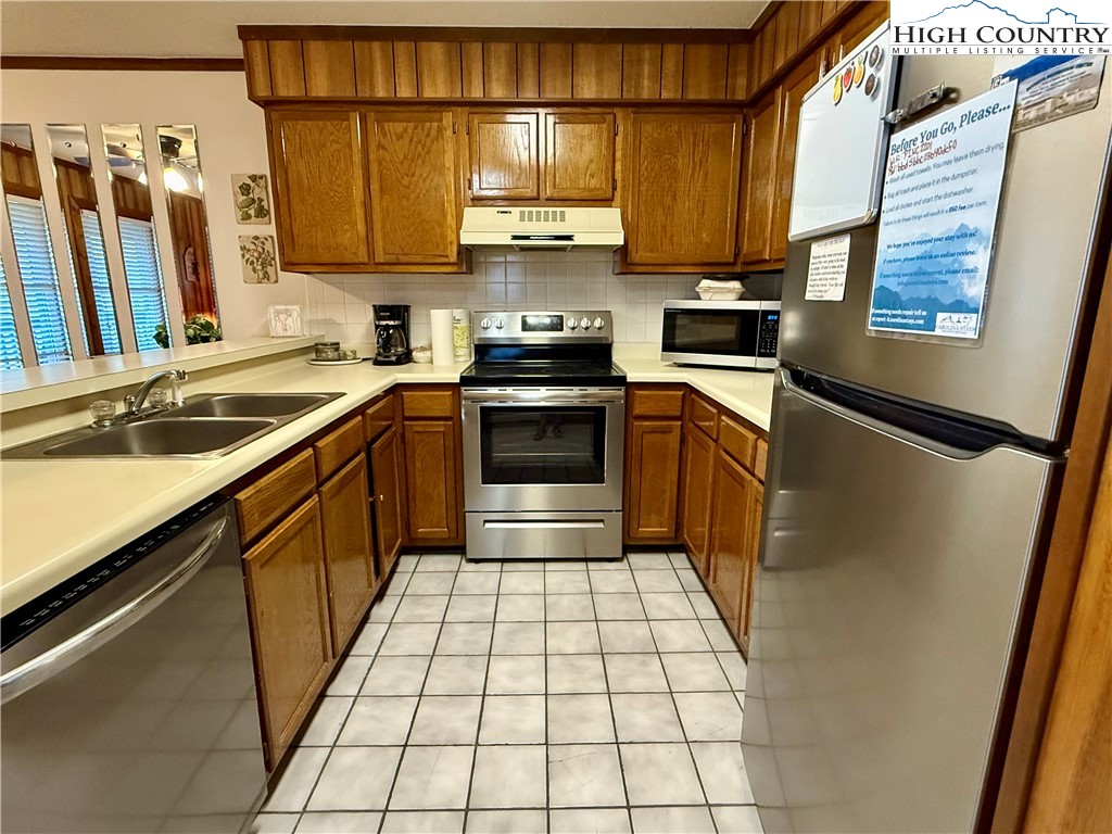 301 Pinnacle Inn Road, Unit 2201 Beech Mountain, NC 28604 - Photo 11 of 40