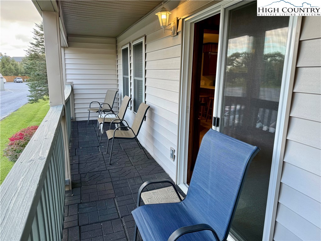 301 Pinnacle Inn Road, Unit 2201 Beech Mountain, NC 28604 - Photo 24 of 40