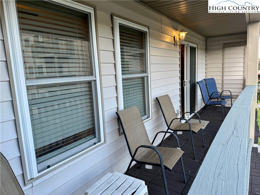 301 Pinnacle Inn Road, Unit 2201 Beech Mountain, NC 28604 - Photo 25 of 40