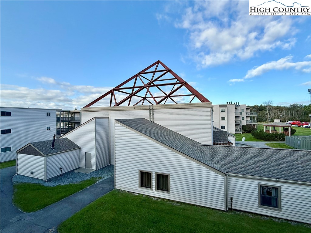 301 Pinnacle Inn Road, Unit 2201 Beech Mountain, NC 28604 - Photo 28 of 40