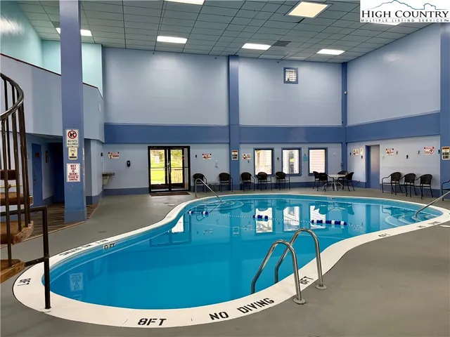 $194,900 | 301 Pinnacle Inn Road, Unit 2201, Beech Mountain, NC 28604