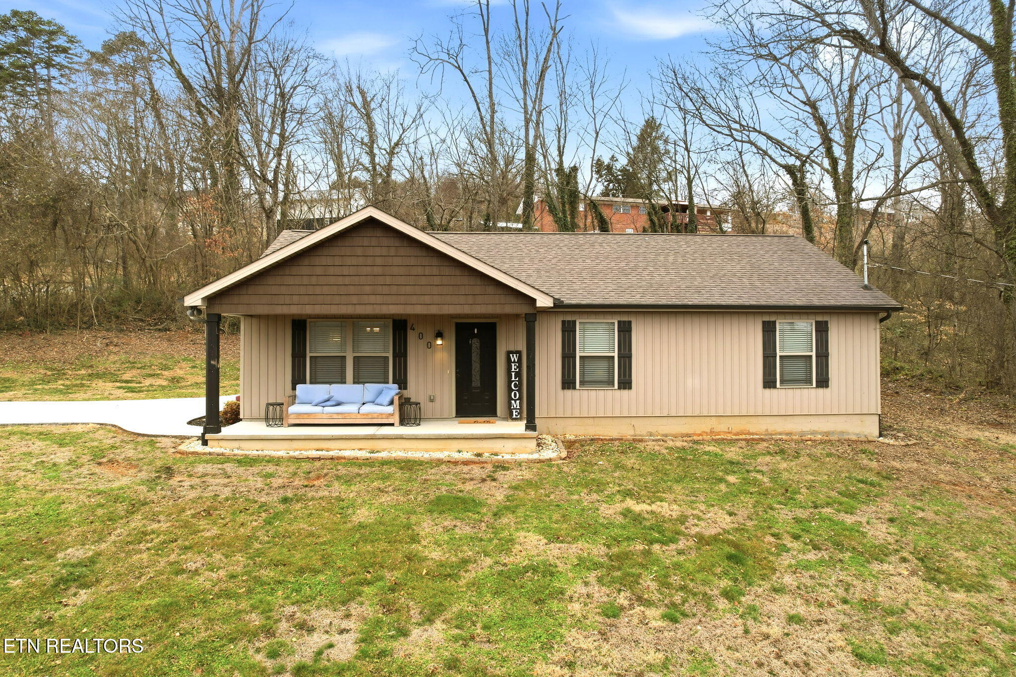 400 Marshall Street Clinton, TN 37716 - Photo 1 of 25 1-web-or-mls-e90b3a86-4de5-4980-af71-99e