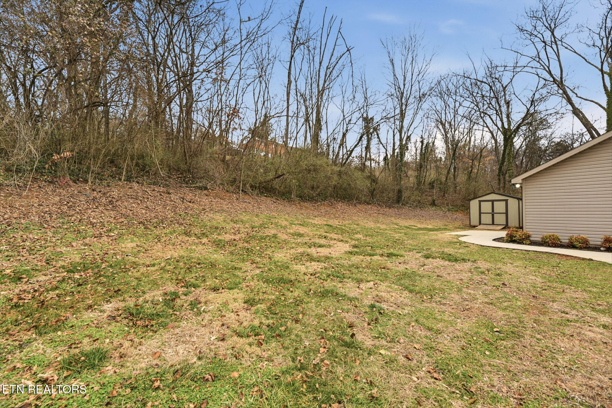 400 Marshall Street Clinton, TN 37716 - Photo 23 of 25 23-web-or-mls-Mrshll400 (2)