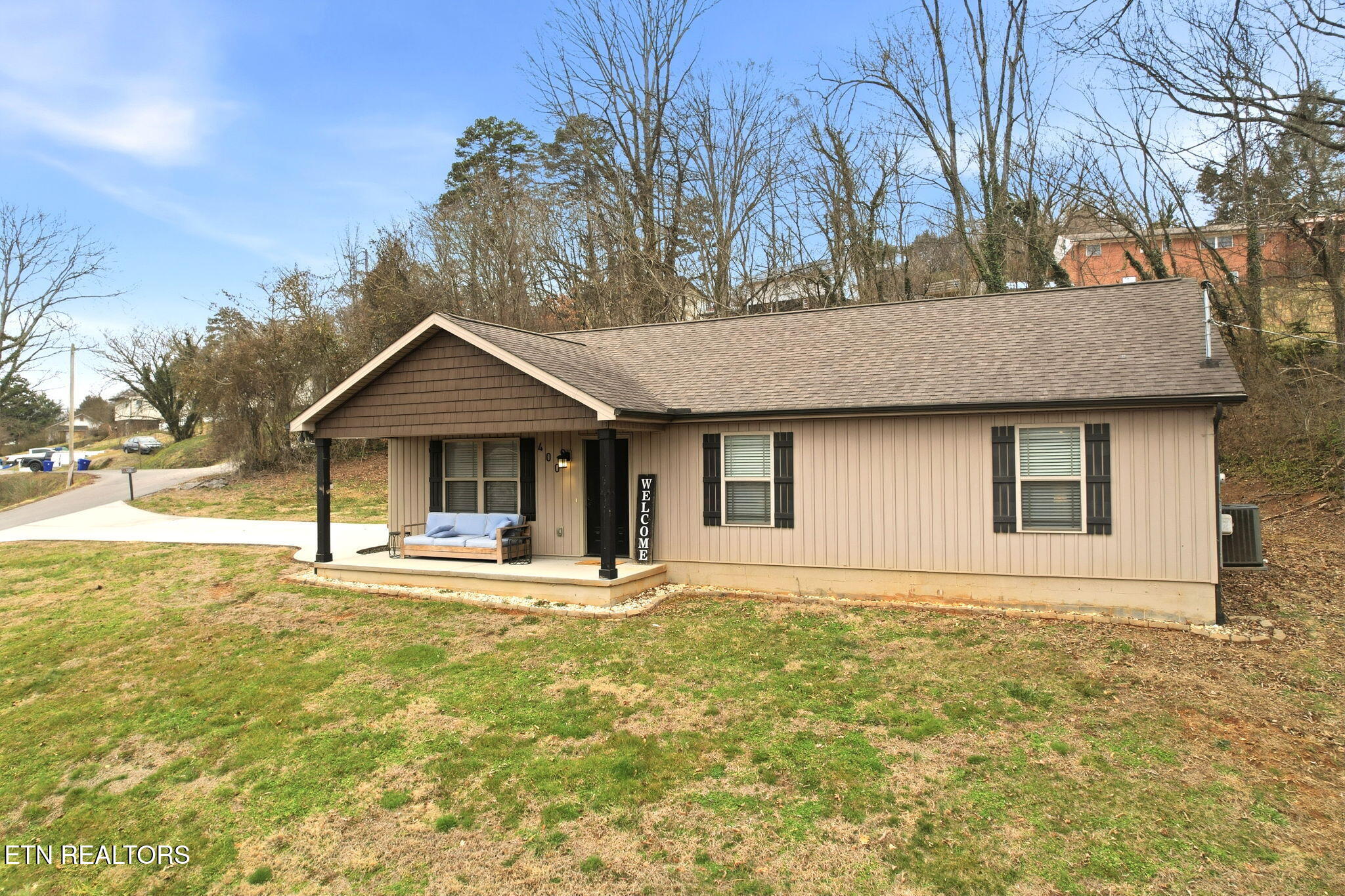 400 Marshall Street Clinton, TN 37716 - Photo 3 of 25 3-web-or-mls-9592e096-d028-41ed-940e-1dc