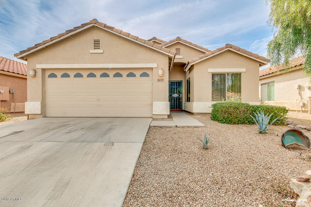 3237 West Tanner Ranch Road Queen Creek, AZ 85144 - Photo 7 of 44