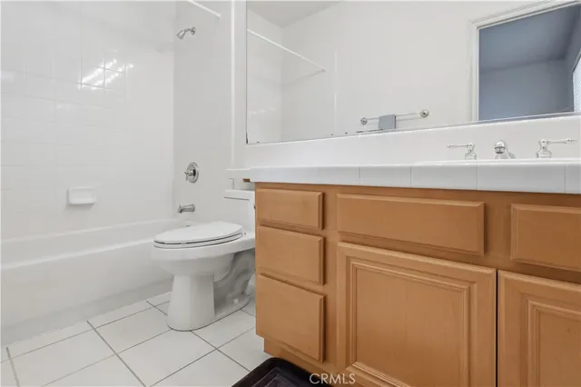 $7,500 | 2108 Ridgeview Terrace Drive, Signal Hill, CA 90755