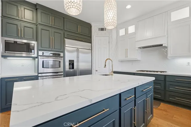 $7,500 | 2108 Ridgeview Terrace Drive, Signal Hill, CA 90755