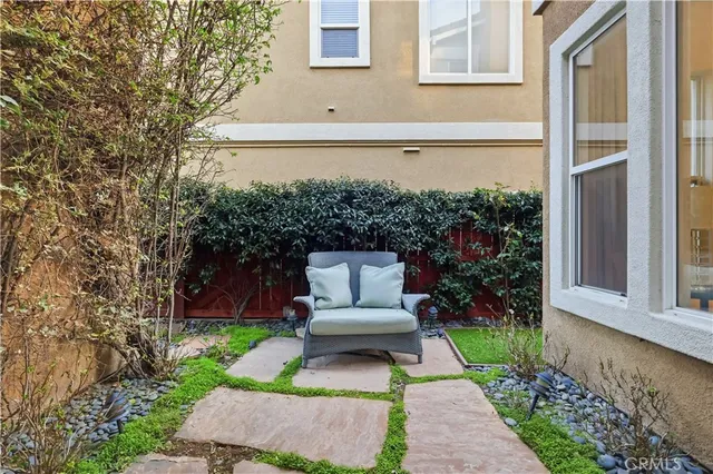 $7,500 | 2108 Ridgeview Terrace Drive, Signal Hill, CA 90755