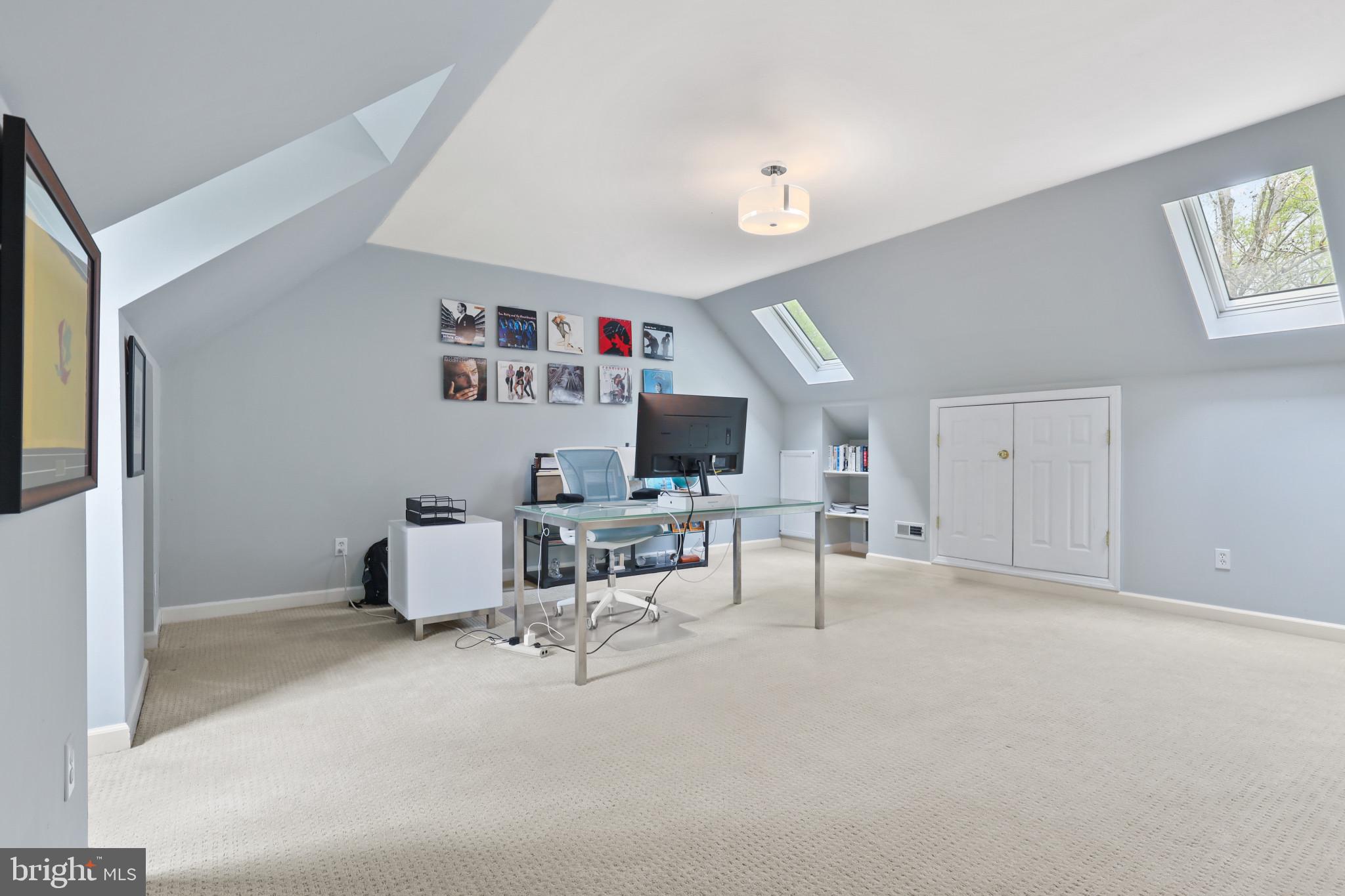 1484 Downham Market Annapolis, MD 21401 - Photo 49 of 80 Super Bright!