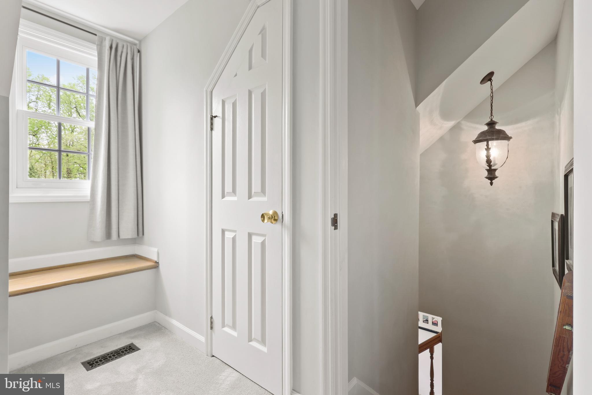 1484 Downham Market Annapolis, MD 21401 - Photo 50 of 80 Primary Suite Stairwell