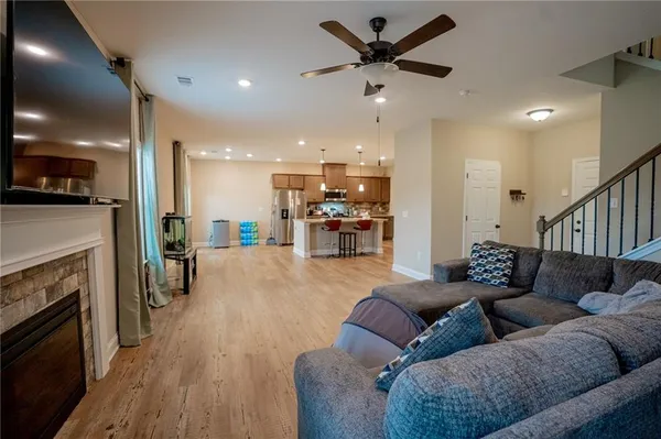 $2,100 | 130 Red Oak Place, Phenix City, AL 36867